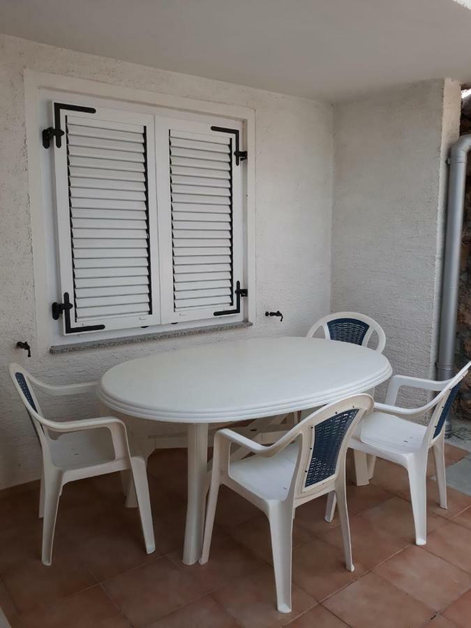Apartman Grospic 2 Cesarica Exteriör bild