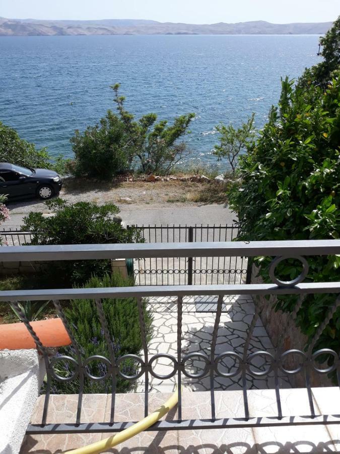 Apartman Grospic 2 Cesarica Exteriör bild